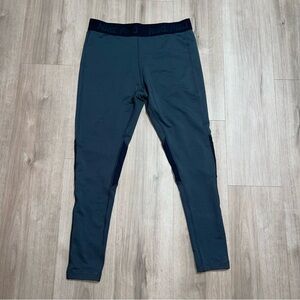 NikePro Dri-Fit Women’s XL Dark Gray Workout/Running Leggings. Active Comfort.